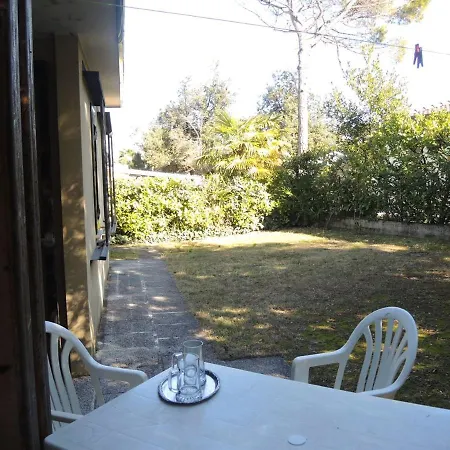 Three-bedroom In A Calm Zone Close To The Sea Lejlighed
